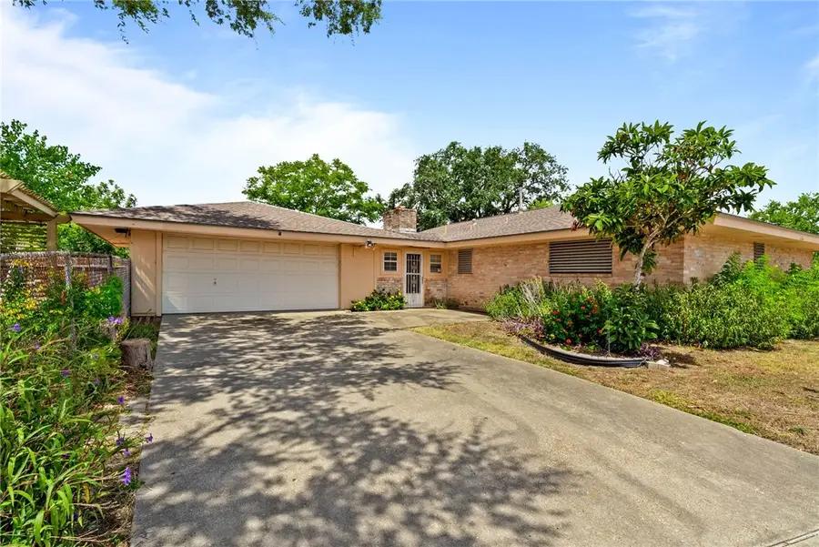 3341 Lynnwood Lane, Corpus Christi, TX 78415 - #3