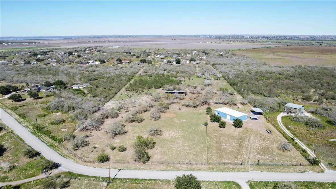 23250 Cr 1038, Mathis, TX 78368 - #1