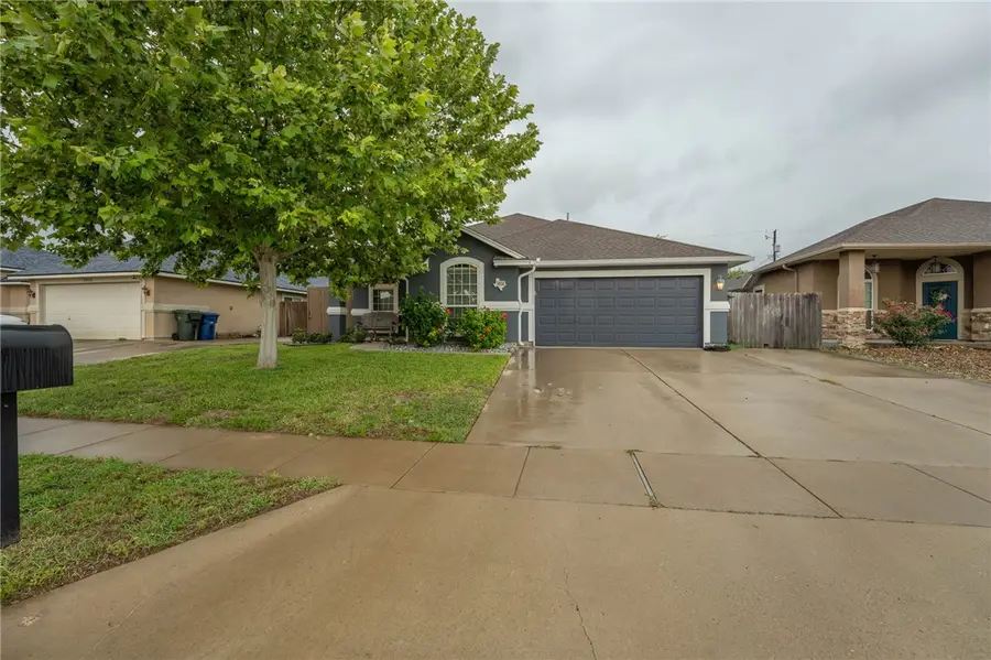 3826 Holland Drive, Corpus Christi, TX 78418 - #3