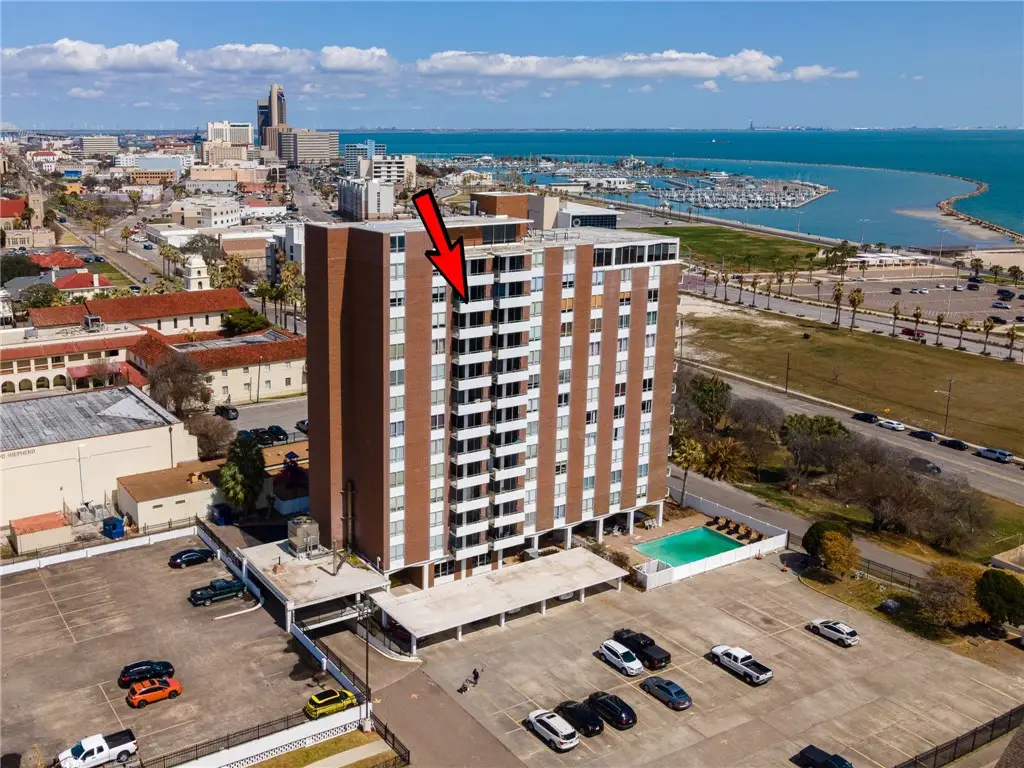 715 S Upper Broadway Street #1203, Corpus Christi, TX 78401 - #1