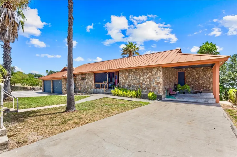 105 Knoll Trail, Sandia, TX 78383 - #3