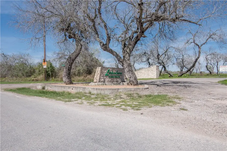 19 Lakeshore Drive, Sandia, TX 78383 - #3