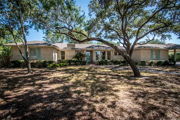 155 Santa Barbara Street, Corpus Christi, TX 78411