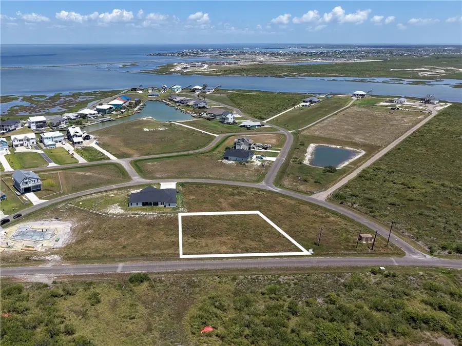 1333 Cape Velero Drive, Rockport, TX 78382 - #2