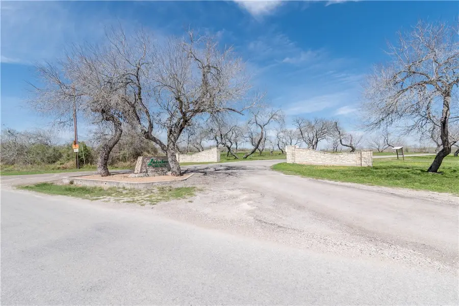 20 Lakeshore Drive, Sandia, TX 78383 - #2