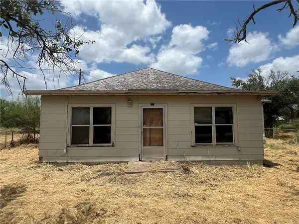 309 County Road 334, Alice, TX 78332
