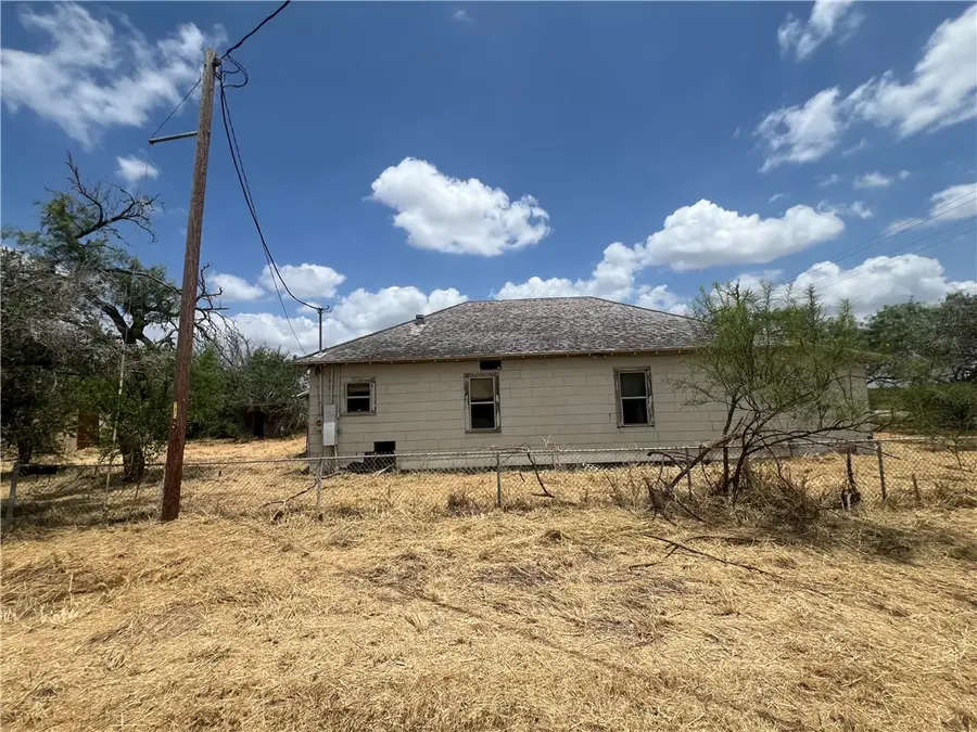 309 County Road 334, Alice, TX 78332 - #3