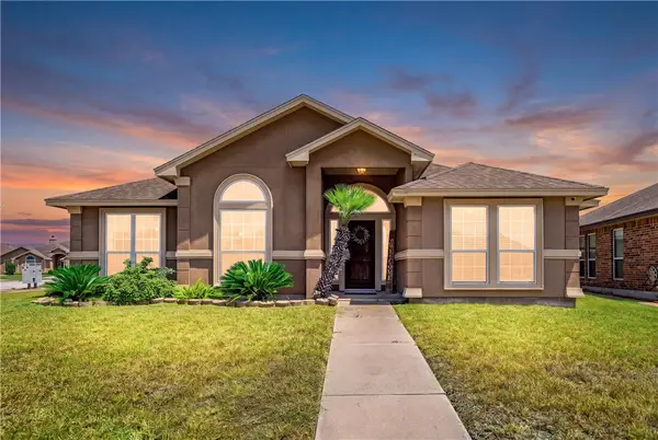 3930 Amadas Drive, Corpus Christi, TX 78414