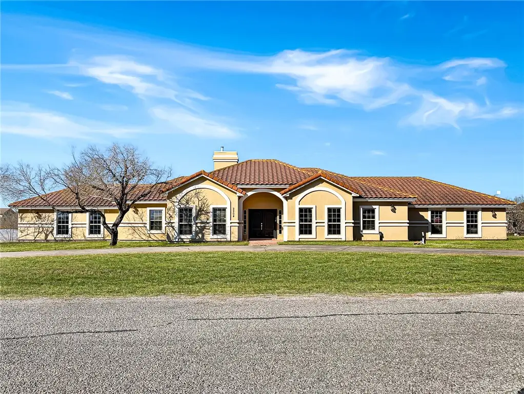 2204 Angel Court, Corpus Christi, TX 78415 - #1