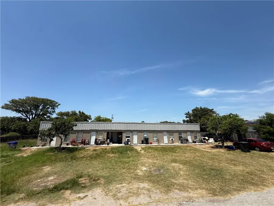 1218 Barton Street, Corpus Christi, TX 78418 - #2