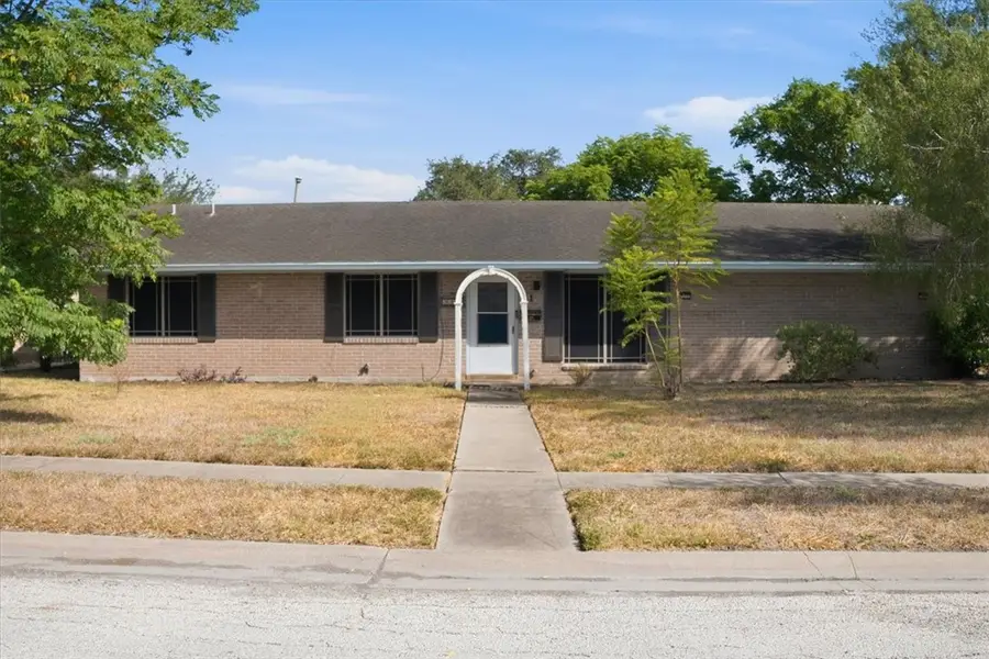 301 N Pasadena Drive, Kingsville, TX 78363 - #2