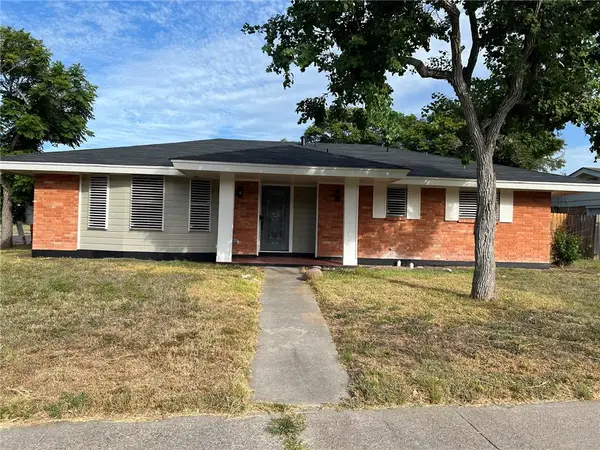 6002 Killarmet Drive, Corpus Christi, TX 78413