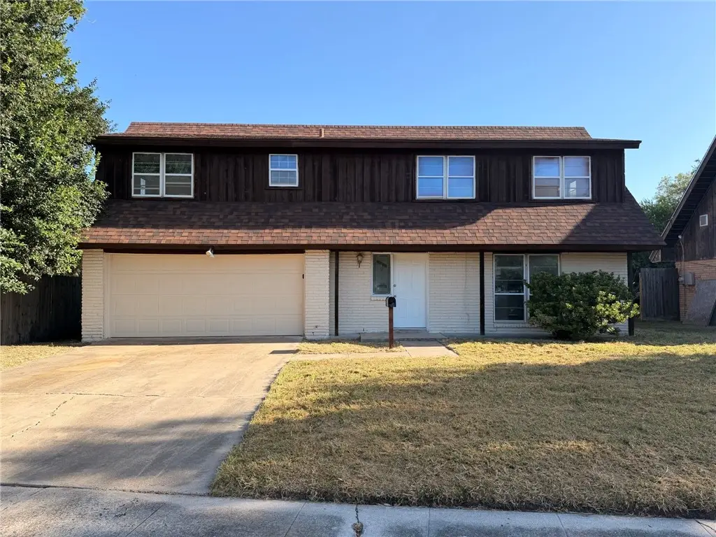 736 W Borden Street, Sinton, TX 78387 - #1