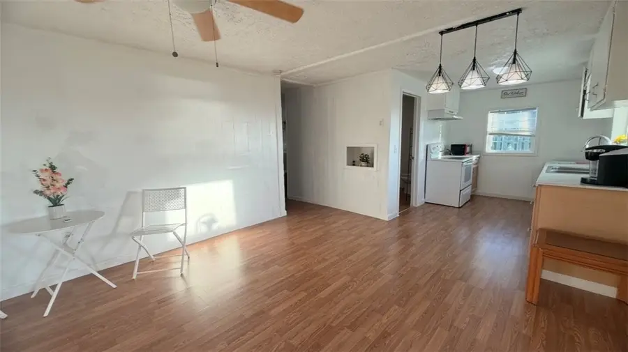 910 E Lakeside, Corpus Christi, TX 78418 - #2