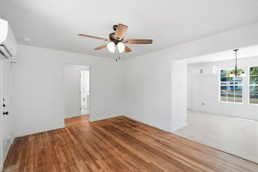 4725 Hamlett Drive, Corpus Christi, TX 78415 - #2