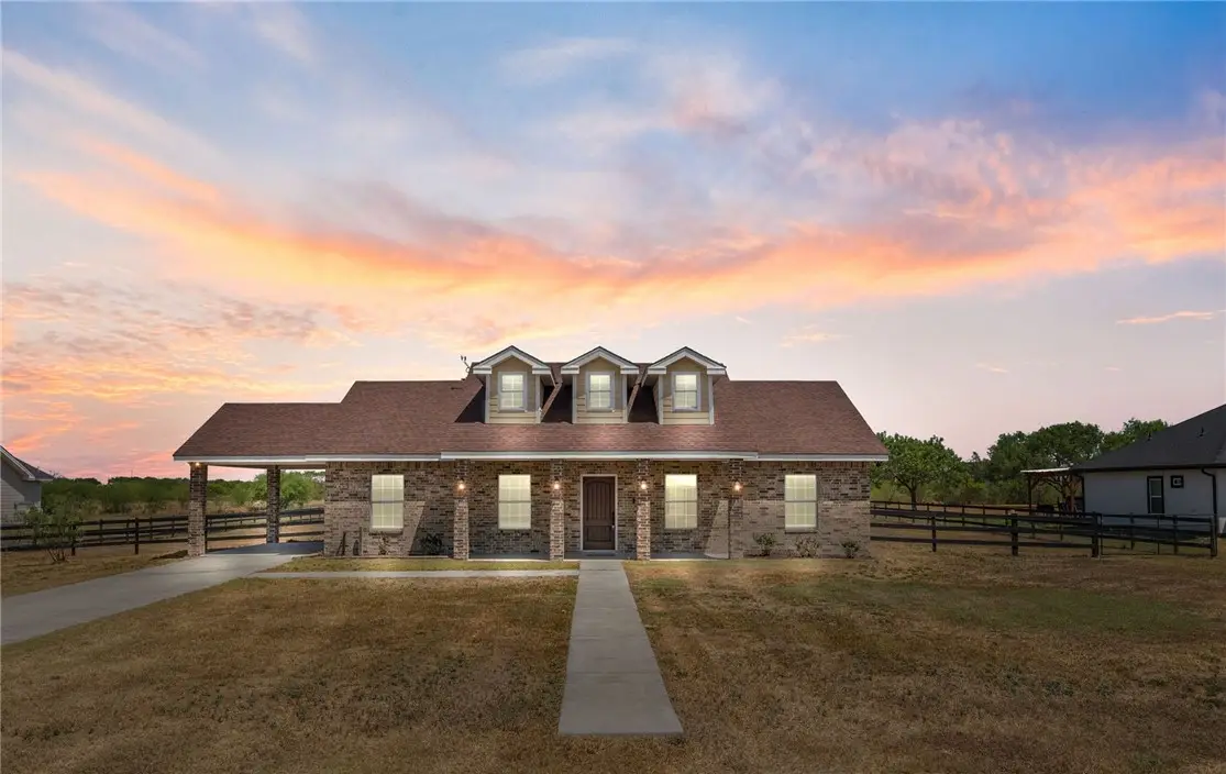 340 E County Road 2150, Kingsville, TX 78363 - #1