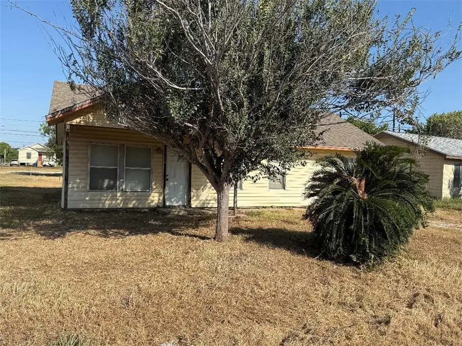 106 Marilyn Drive, Gregory, TX 78359 - #2