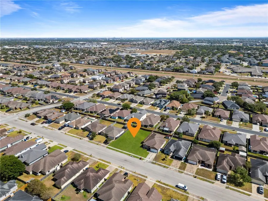 6226 Queen Bess Drive, Corpus Christi, TX 78414 - #2