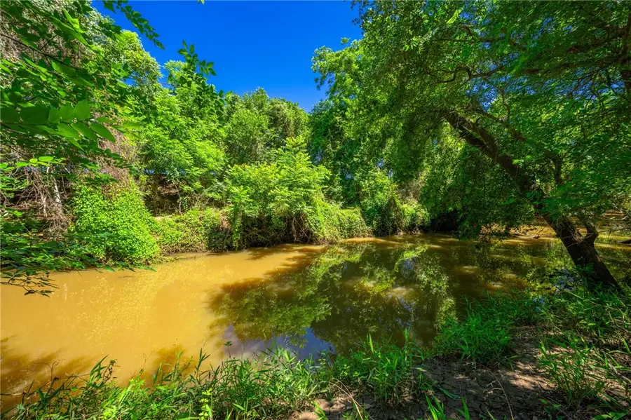 3355 Jim Brite Rd, Pleasanton, TX 78064 - #2