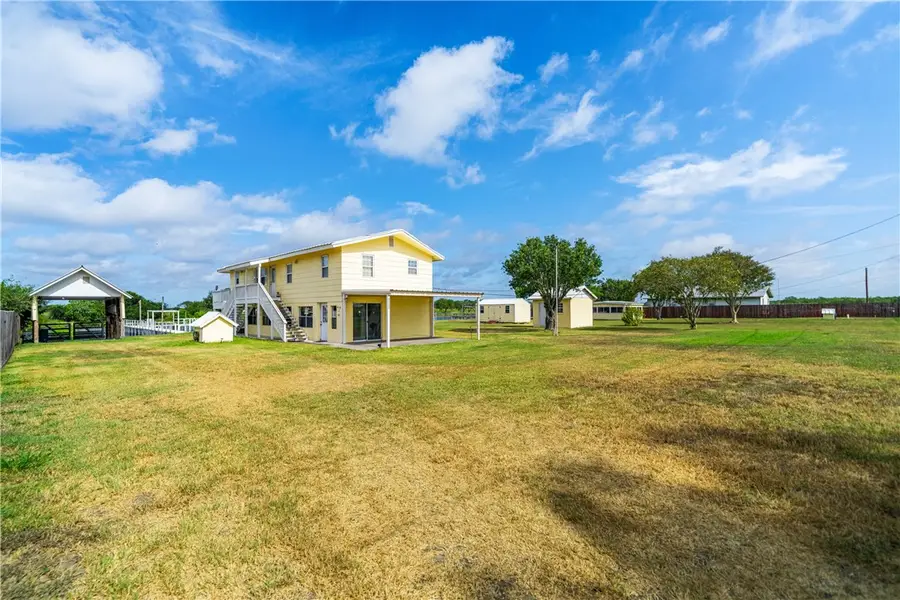 25065 Lakeshore Drive, Mathis, TX 78368 - #2