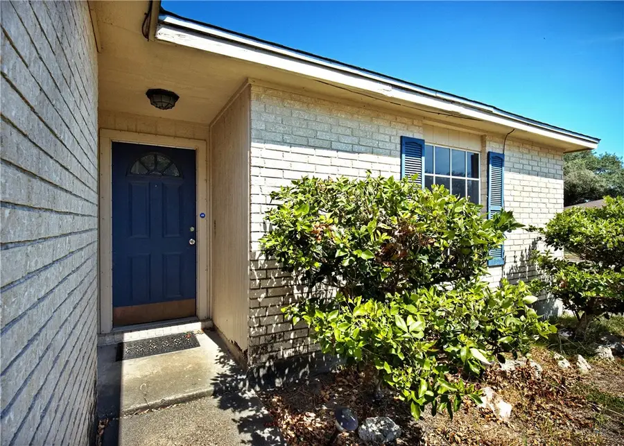7701 Wolverine Drive, Corpus Christi, TX 78414 - #2