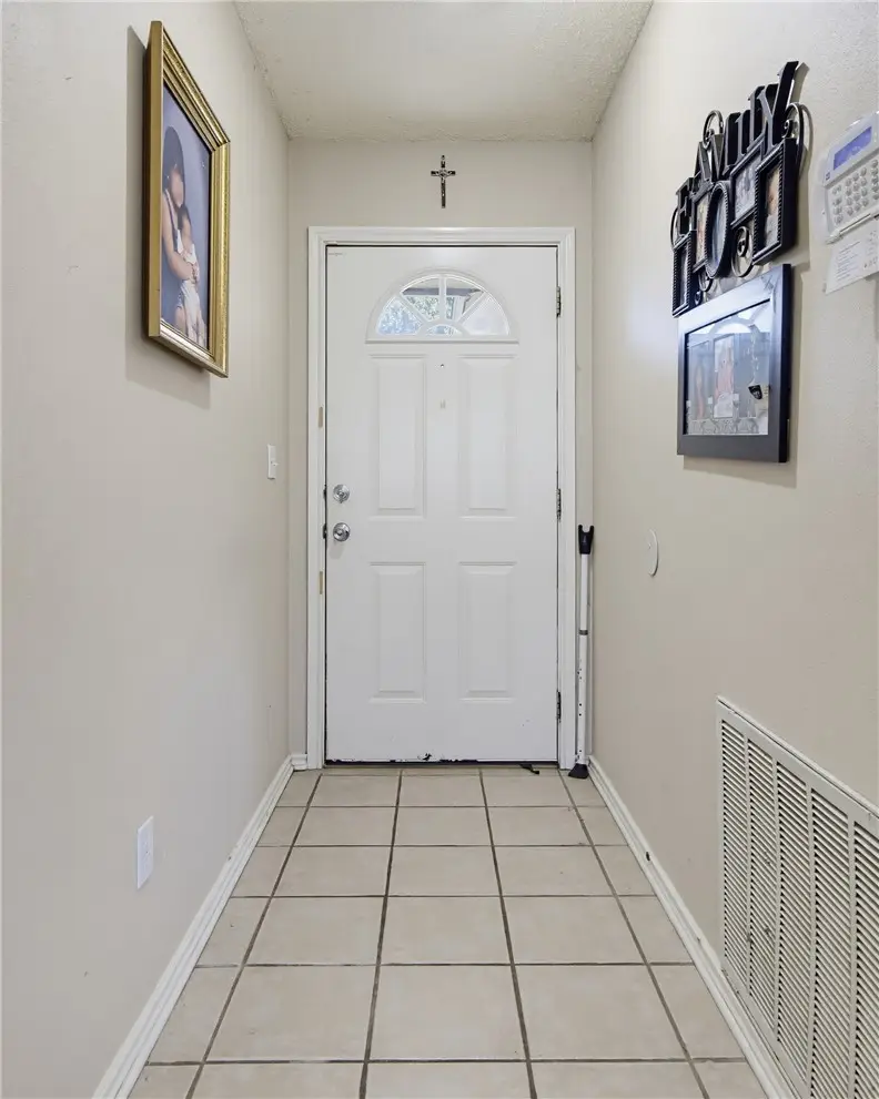 7701 Wolverine Drive, Corpus Christi, TX 78414 - #3