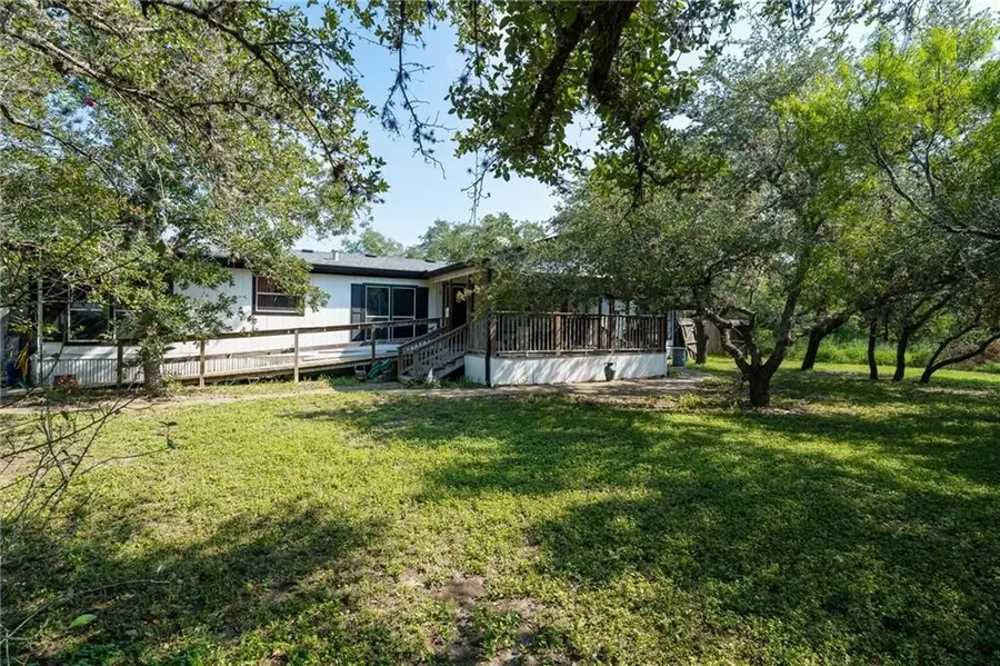 9326 Private Road 6005, Sinton, TX 78387 - #2