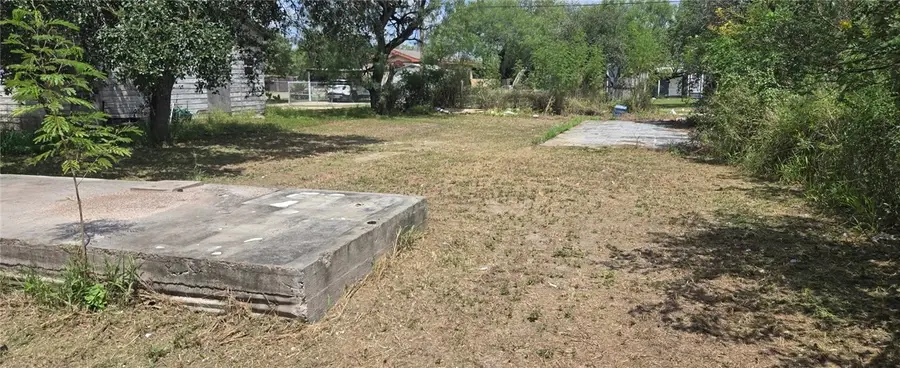 128 W Avenue A Avenue, Kingsville, TX 78363 - #3