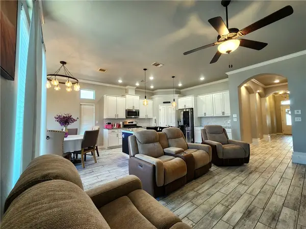 7529 Krypton Drive, Corpus Christi, TX 78414