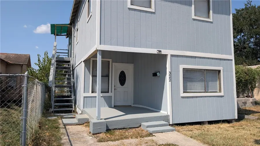 322 E Henrietta Avenue, Kingsville, TX 78363 - #3