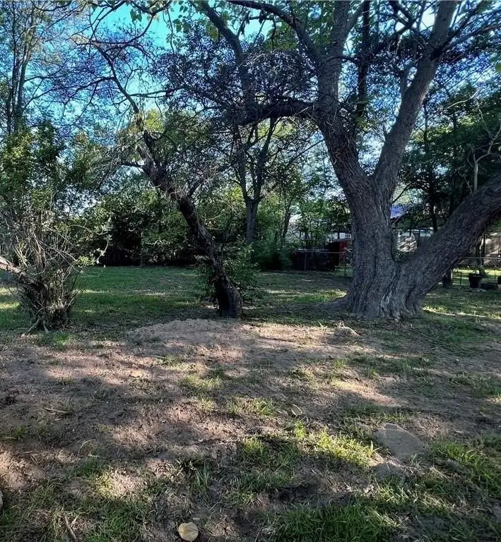119 Magnolia St, Longview, TX 75602 - #1