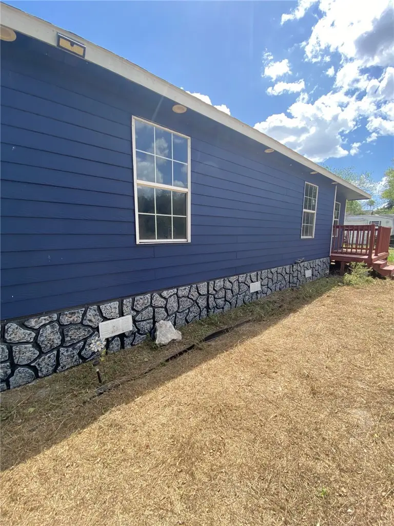 909 Range Street, Alice, TX 78332 - #2