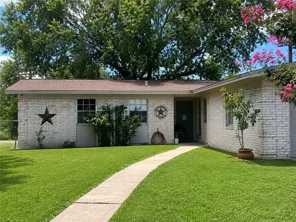 1737 Denver Street, Portland, TX 78374
