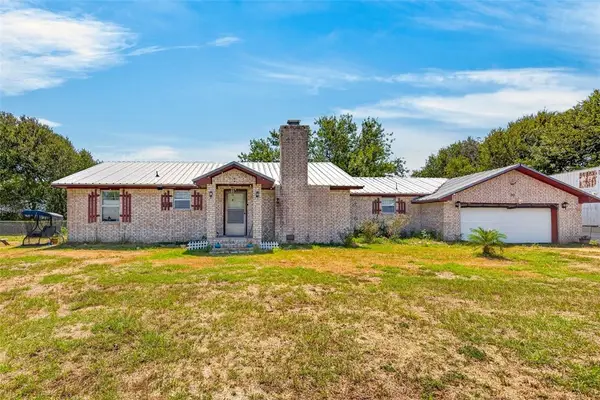 90 Fisher Road, Port Lavaca, TX 77979