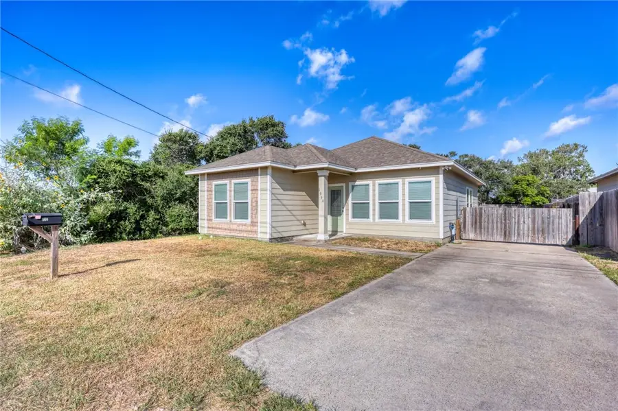 1950 Sandy Way, Corpus Christi, TX 78418 - #2