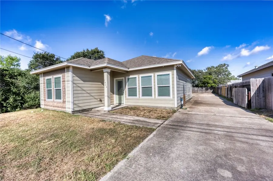 1950 Sandy Way, Corpus Christi, TX 78418 - #3
