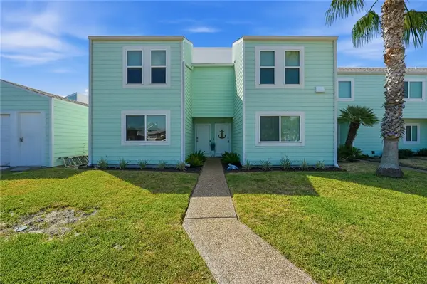 406 Nassau Drive #406, Rockport, TX 78382