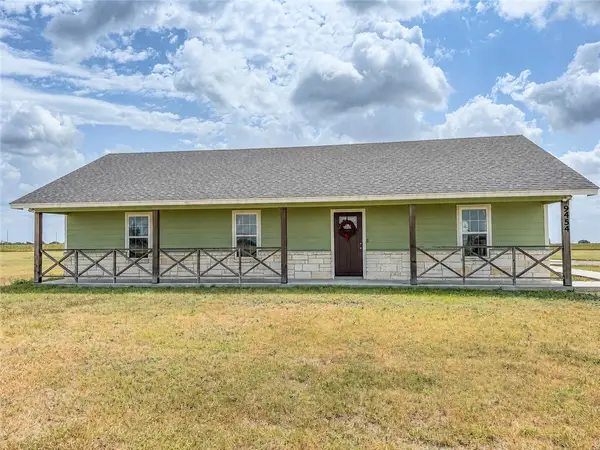9454 Fm-70, Agua Dulce, TX 78330