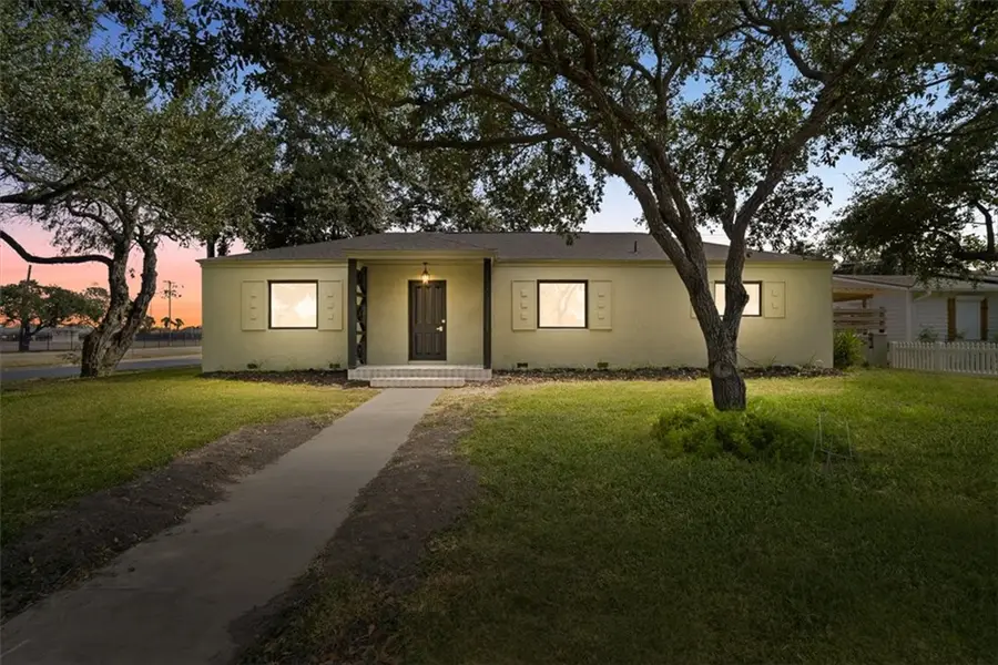 1024 E Main Street, Sinton, TX 78387 - #2