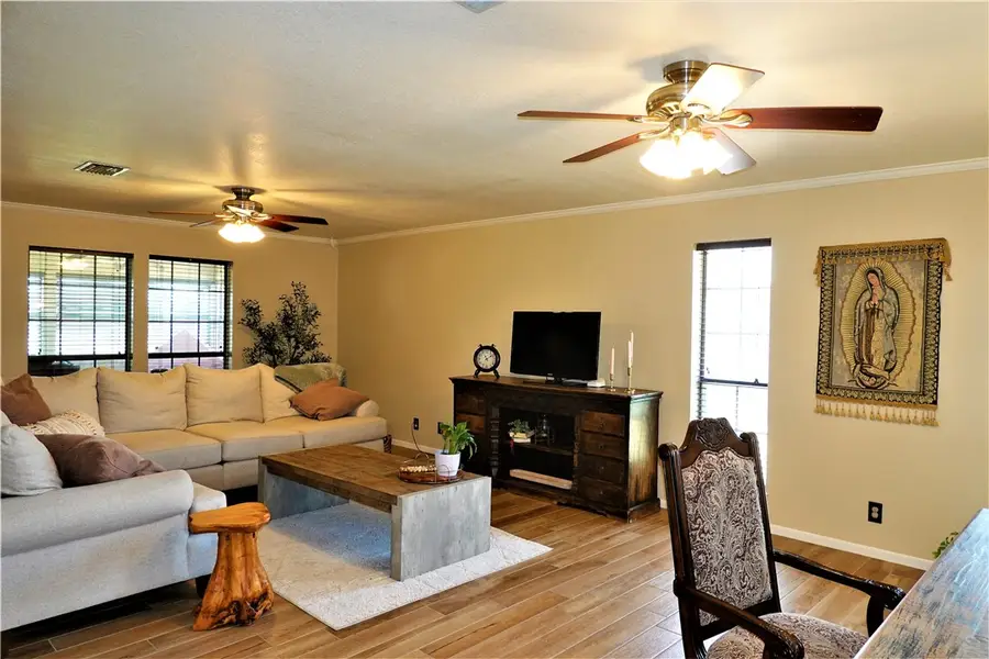134 Saint Anthony Drive, Sinton, TX 78387 - #3