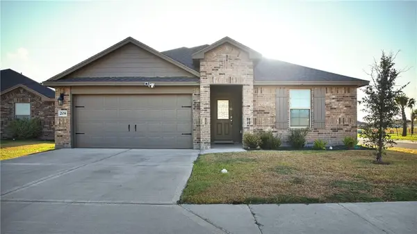 208 Oxford, Sinton, TX 78387