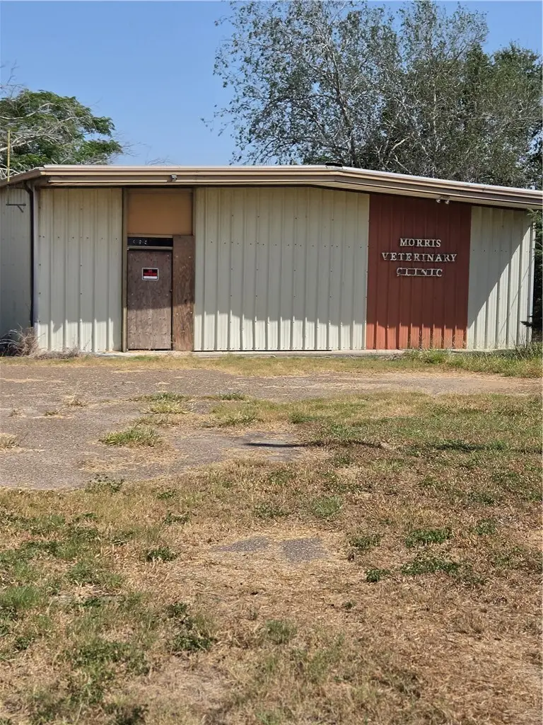369 Edith Drive, Alice, TX 78332 - #2