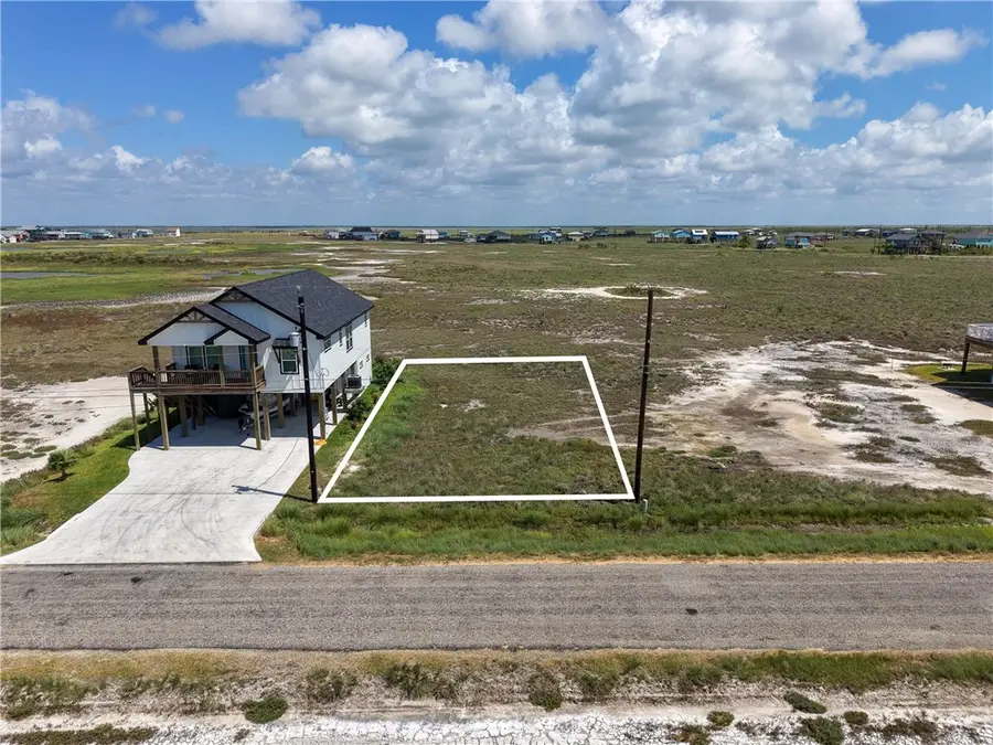 299 Kingfish Drive, Rockport, TX 78382 - #2