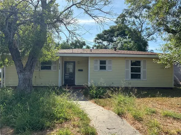 4234 Dakin Place, Corpus Christi, TX 78411