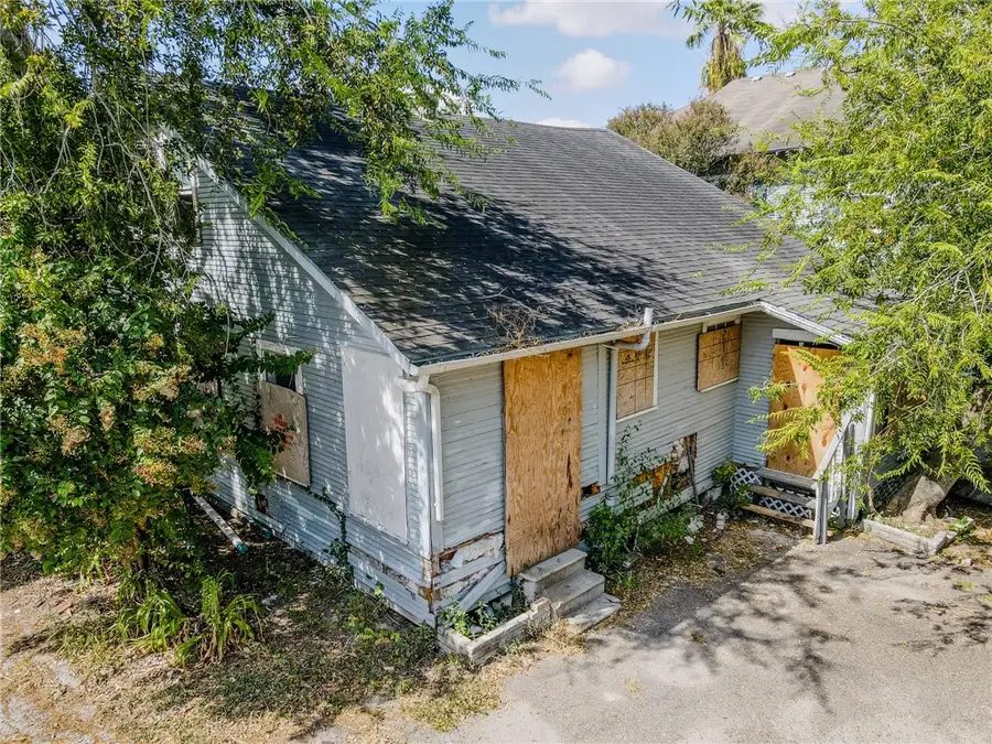 928 Park Avenue, Corpus Christi, TX 78401 - #2