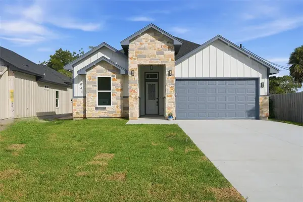 1041 S Mccampbell, Aransas Pass, TX 78336