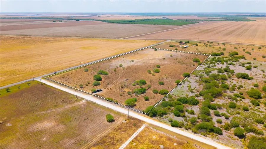 4981 Aymond Drive, Robstown, TX 78380 - #3