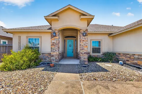 13857 Laffite Drive, Corpus Christi, TX 78418