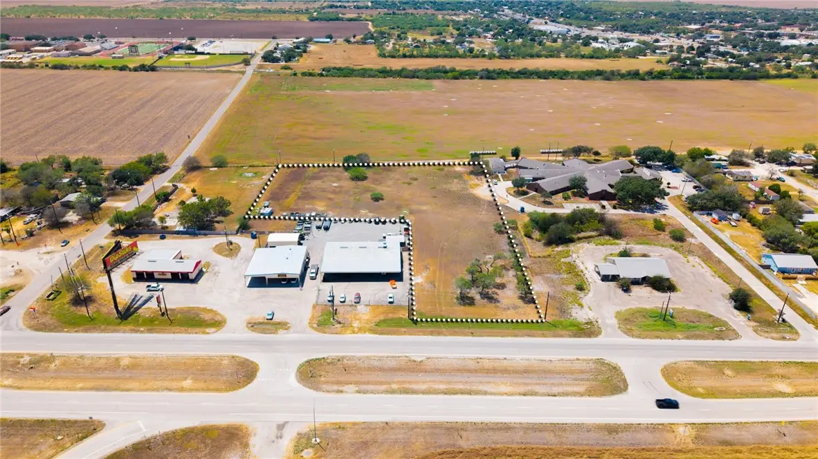 1400 Loop 459, Mathis, TX 78368 - #1