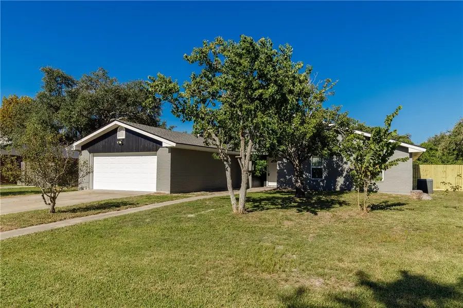 110 Wehring Lane, Aransas Pass, TX 78336 - #3